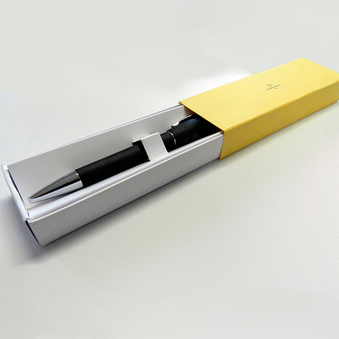 Semplice ma... Colorata Nera